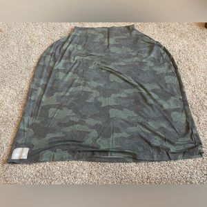 Copper pearl nursing/ car seat cover